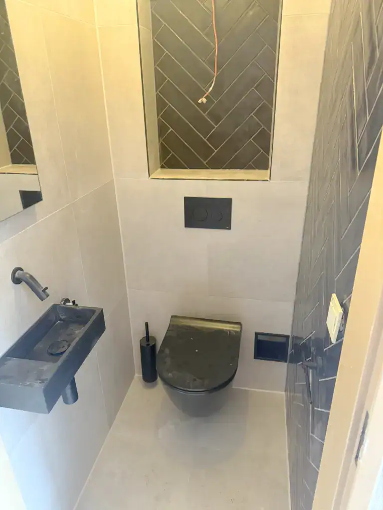 toilet luxe afkitten